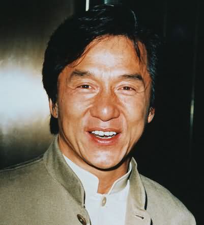 成龙给向华强下跪图片和真相揭秘