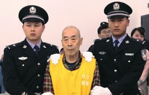 头,还是有许多人不信邪,前来求所谓的"五味汤",结果因"五味汤"而死亡