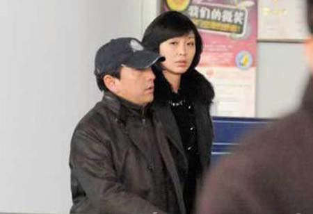 水均益妻子杨迪简历 比水均益小13岁