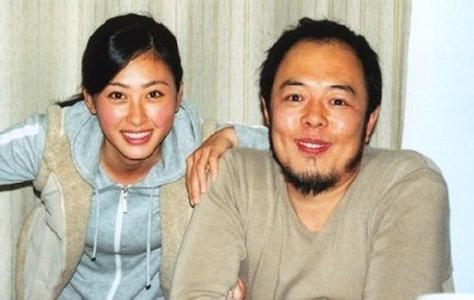 张铁林现任老婆是谁 据悉女方小张铁林25岁