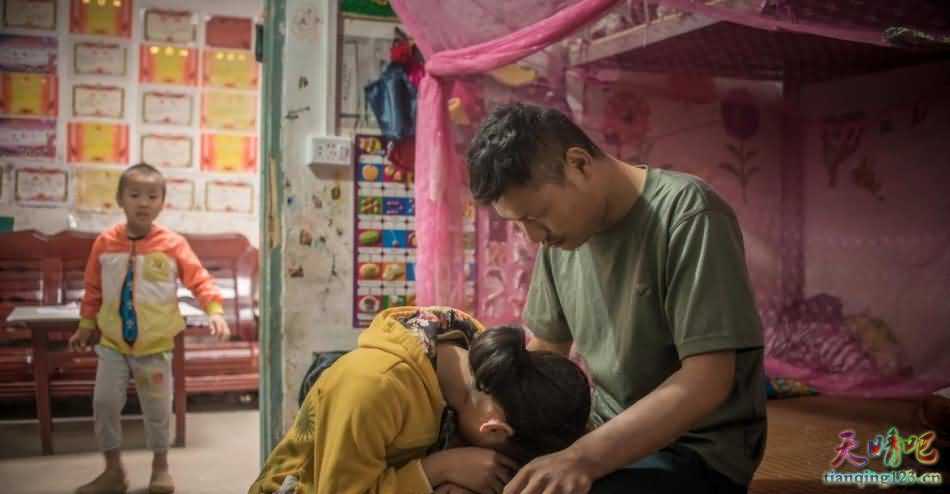 南阳11岁女孩愿割肾救父：我不要你死！