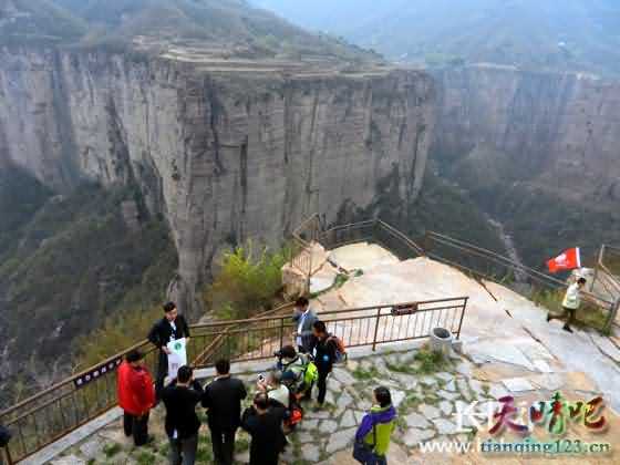 天界山红石峡谷风光