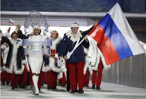 图为俄罗斯运动员开幕式入场
