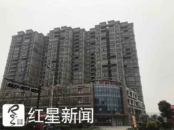 泰兴市黄桥9岁男孩因丢手机被妈妈打死