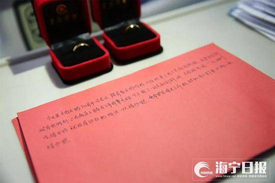 老人和植物人妻子ICU办金婚仪式 一句话所有人泪目