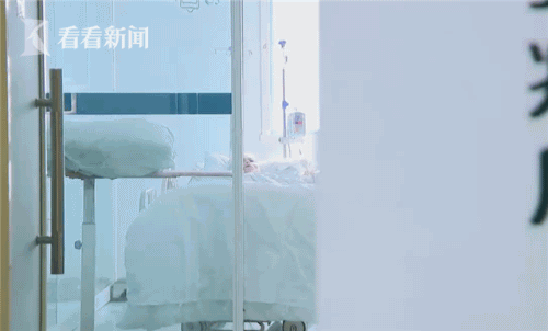 三十多岁女学员考科目二时因紧张昏厥