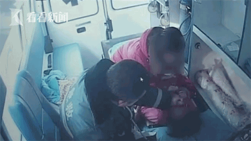 淄博张店6岁女童高烧抽搐不止