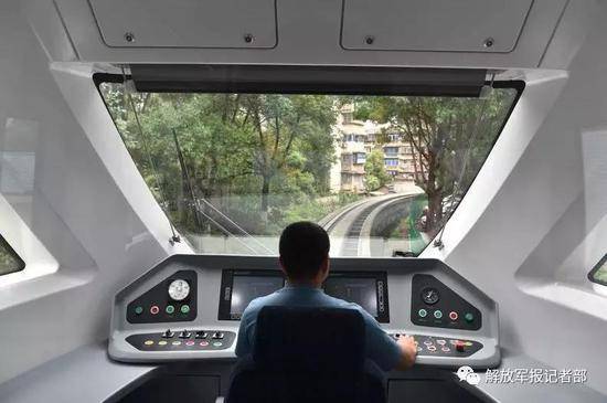 中国新型磁浮列车完全自主产权