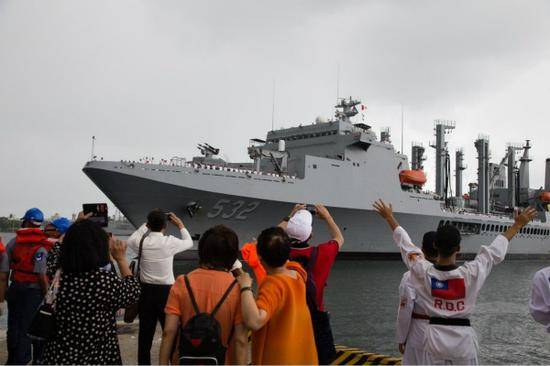 台敦睦舰队返台。（图片来源：台湾《联合报》）