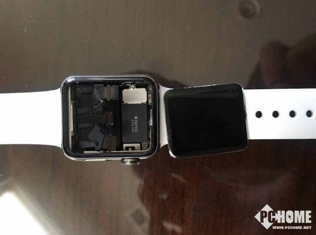苹果手表遭诉讼：屏幕破裂脱落 要求苹果赔偿500万