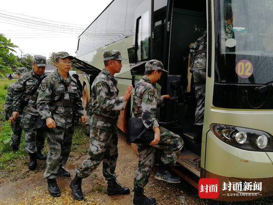 解放军驰援老挝 32人医疗分队将开展医学救援任务