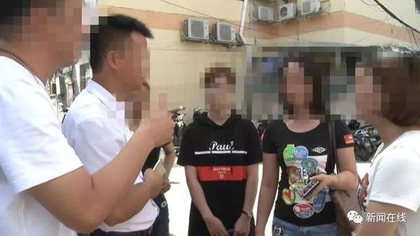 男子“脚踏三只船”被发现，三名女友私下联合揭穿骗财骗色男