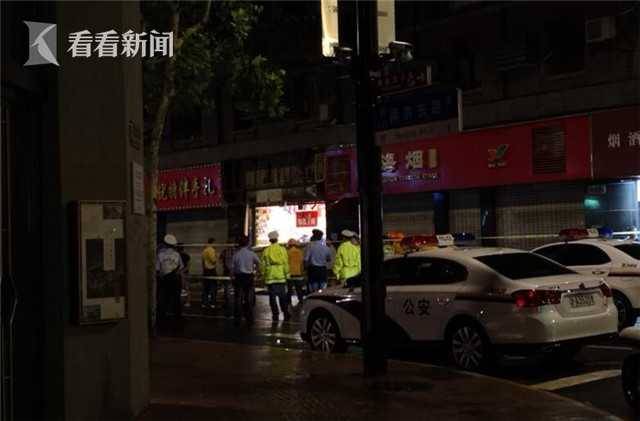 上海一商铺店招脱落致3死6伤 安监部门已介入调查