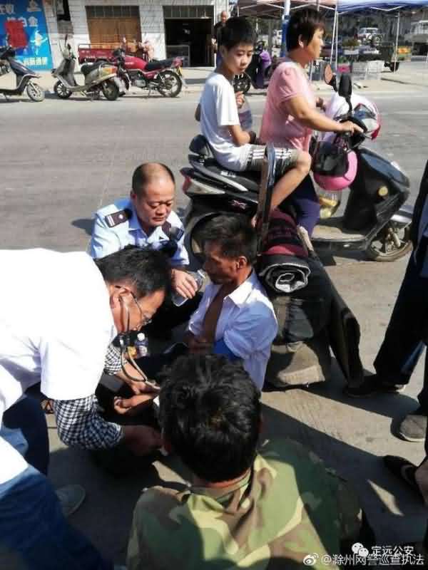 男子徒步两月从浙江走到安徽定远 晕倒街头获救助