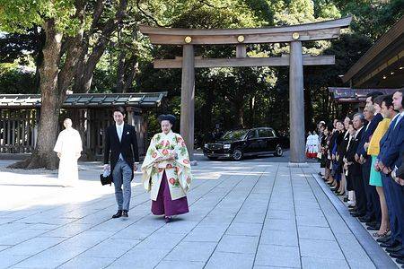 日本绚子公主大婚2.jpg