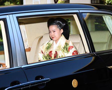 日本绚子公主大婚
