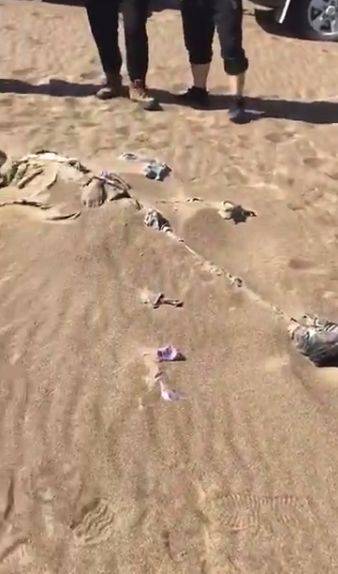 新疆沙漠发现干尸疑似新乡一失踪人员 身份证显示河南新乡李海