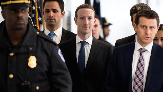 备受质疑！扎克伯格证词 Facebook用户的个人信息被曝光掉粉无数