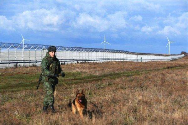 俄罗斯12月27日宣布乌克兰与克里米亚边境墙完工