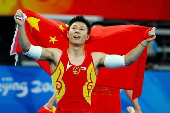 李小鹏身高体重多少，李小鹏身高对比图，李小鹏真实|实际身高体重