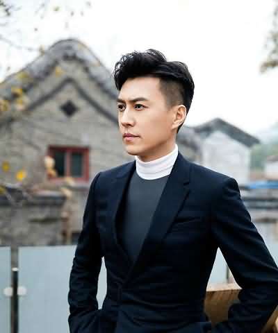 靳东身高体重多少，靳东身高对比图，靳东真实|实际身高体重