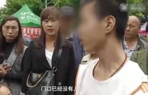 提前到却错过考试 网友表示：没戴表难不成没带嘴？