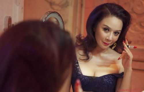 蔡明胸大 蔡明胸大