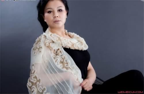 于小慧胸好大 于小慧胸好大