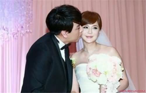 梁赫群老婆周裕婷 梁赫群老婆周裕婷