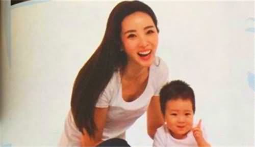 李思思一家