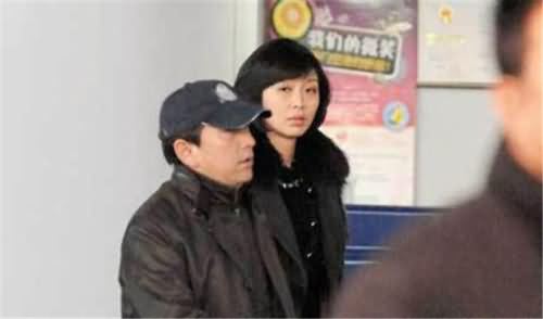 水均益妻子 水均益妻子