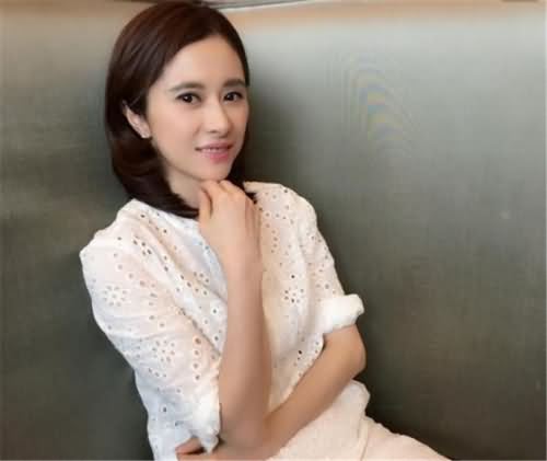 何美钿 何美钿