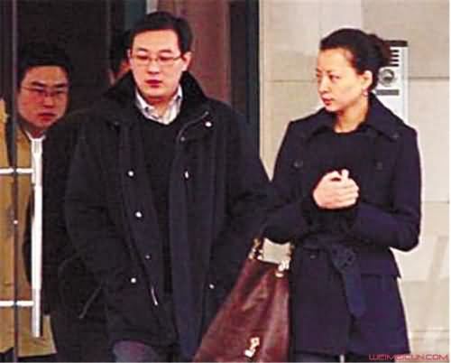 董卿的老公和孩子照片 董卿的老公和孩子照片