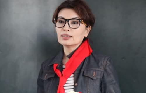 李瑞英被谁睡过 李瑞英被谁睡过