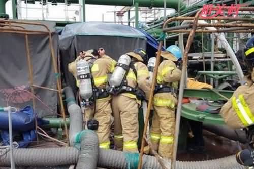 造船厂油轮爆炸