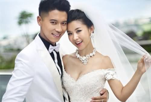 王雷与李小萌婚纱照 王雷与李小萌婚纱照
