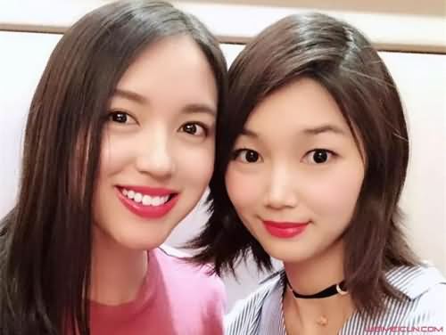 阿里“女高管”和张梓琳合影