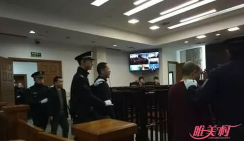 火锅店6人被拘