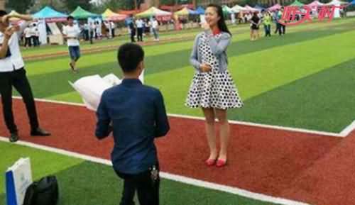 大学生霸气求婚