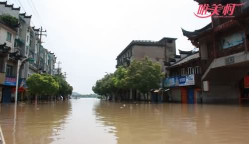 浙江兰溪洪水退却