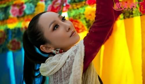 萨顶顶年龄