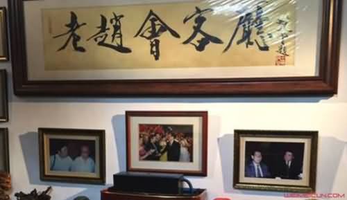 76岁赵忠祥家中宴客 76岁赵忠祥家中宴客