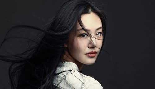 王姬27岁女儿近照曝光 王姬27岁女儿近照曝光