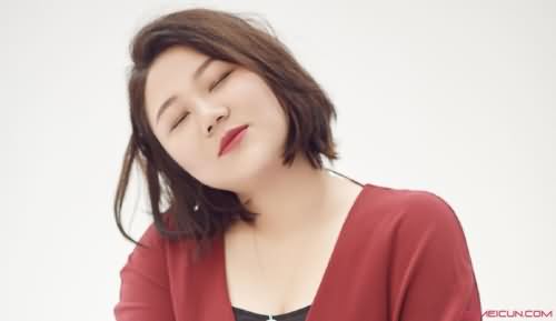 杨天真经纪人资料
