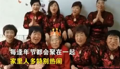 88岁老太成网红