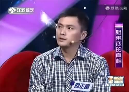 富婆20万睡小22岁小伙 富婆20万睡小22岁小伙