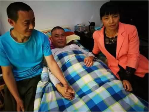 带瘫痪前夫出嫁