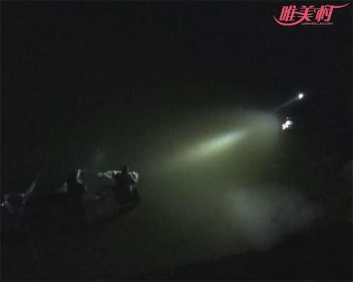 老人携积蓄跳河 老人携积蓄跳河
