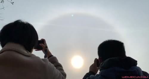 日晕景观是怎么形成的 日晕景观是怎么形成的
