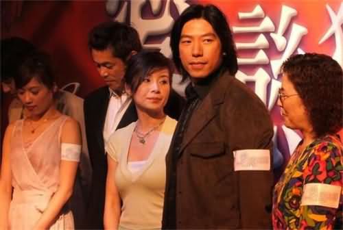 张耀扬老婆杨益